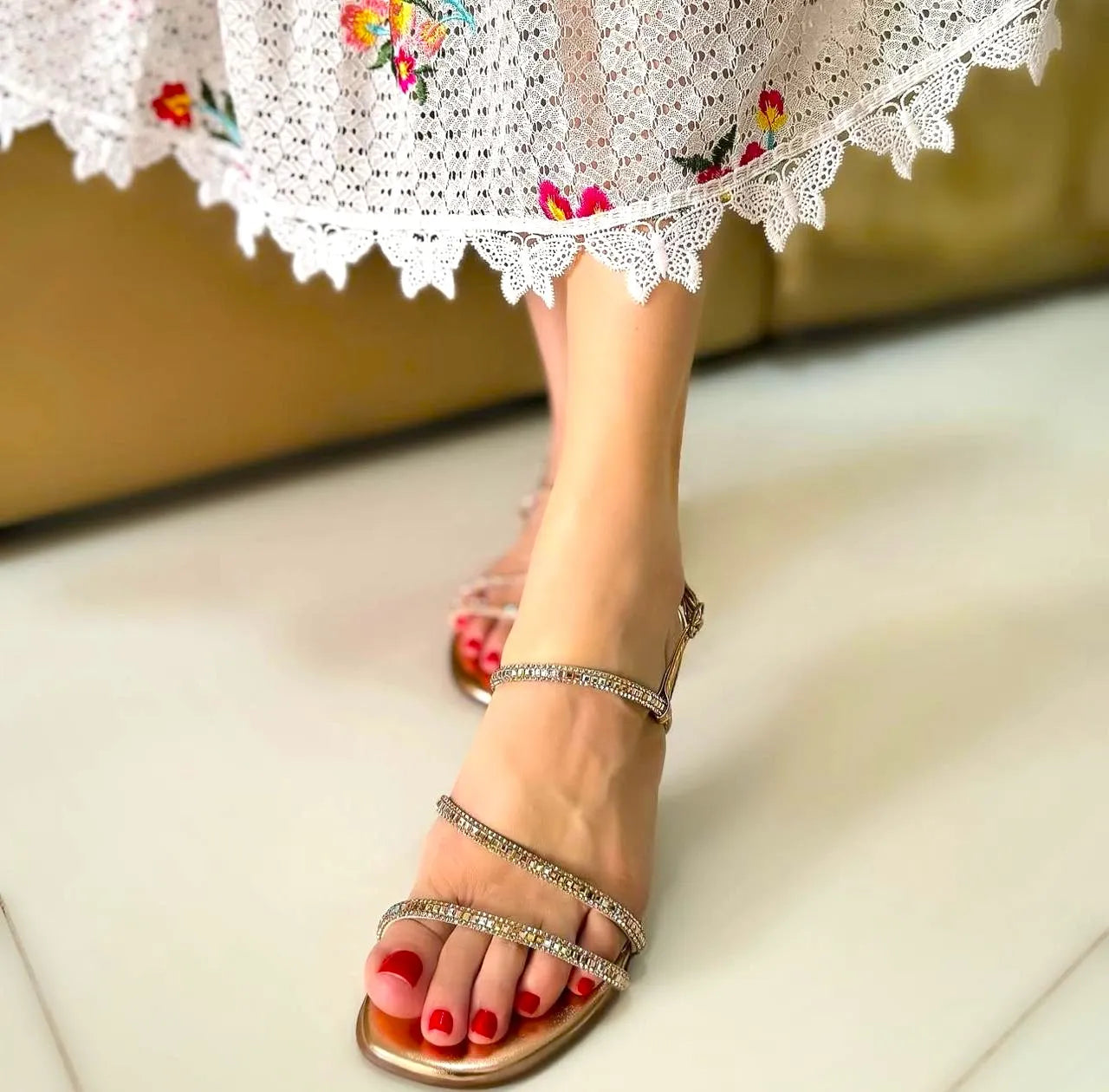 Sandália Rasteirinha Strass | Rose Gold Atena